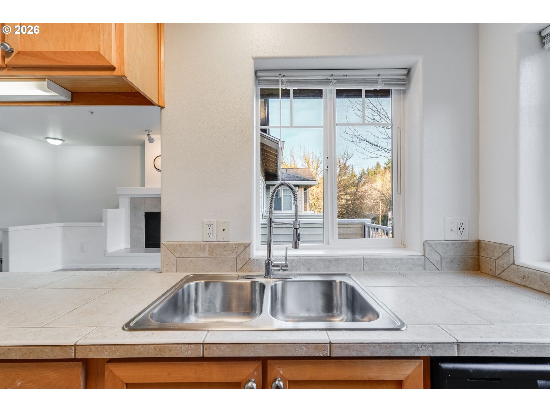 10857 SW CANTERBURY LN #202 Tigard, OR 97224