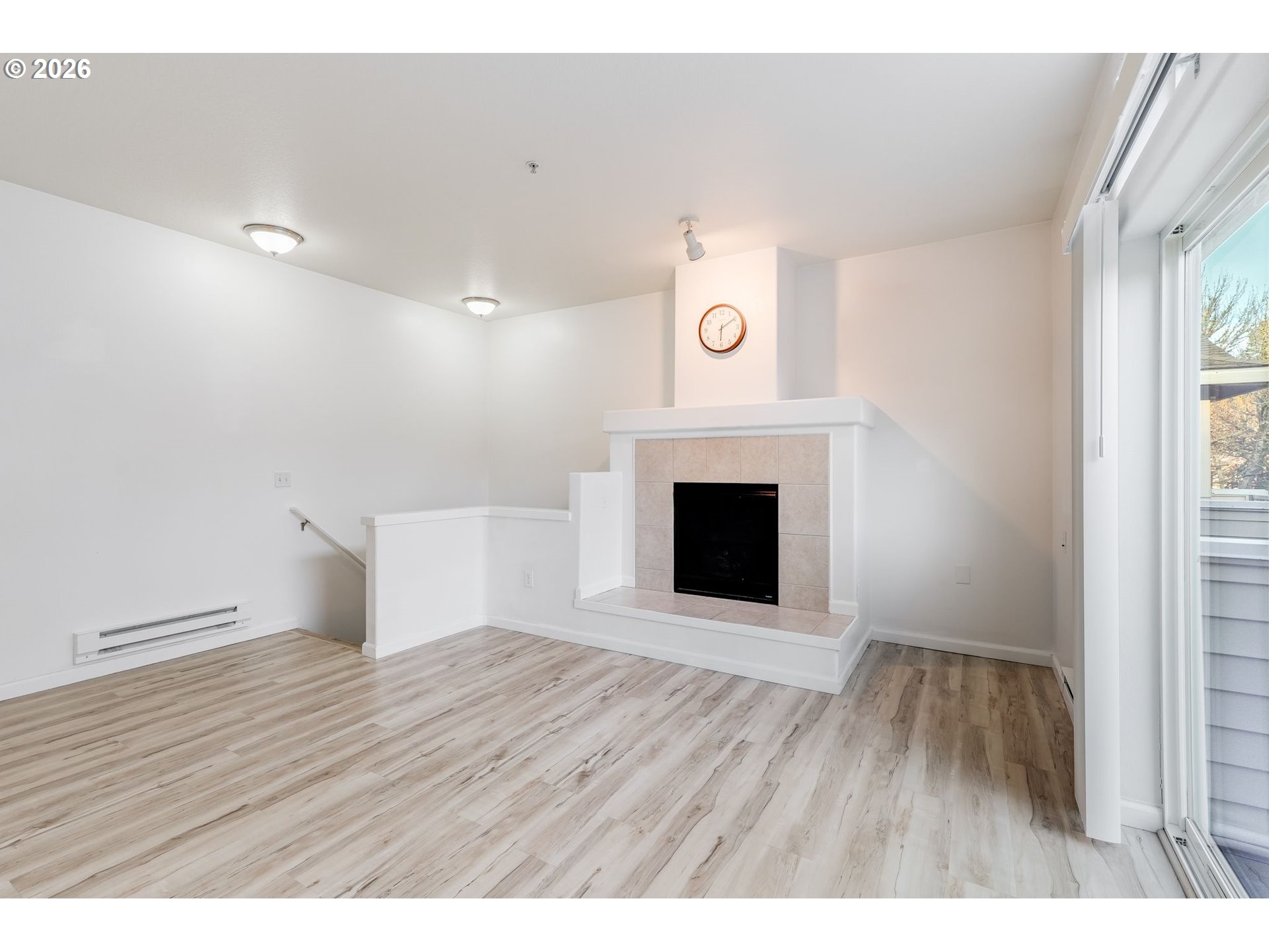 10857 SW CANTERBURY LN #202 Tigard, OR 97224