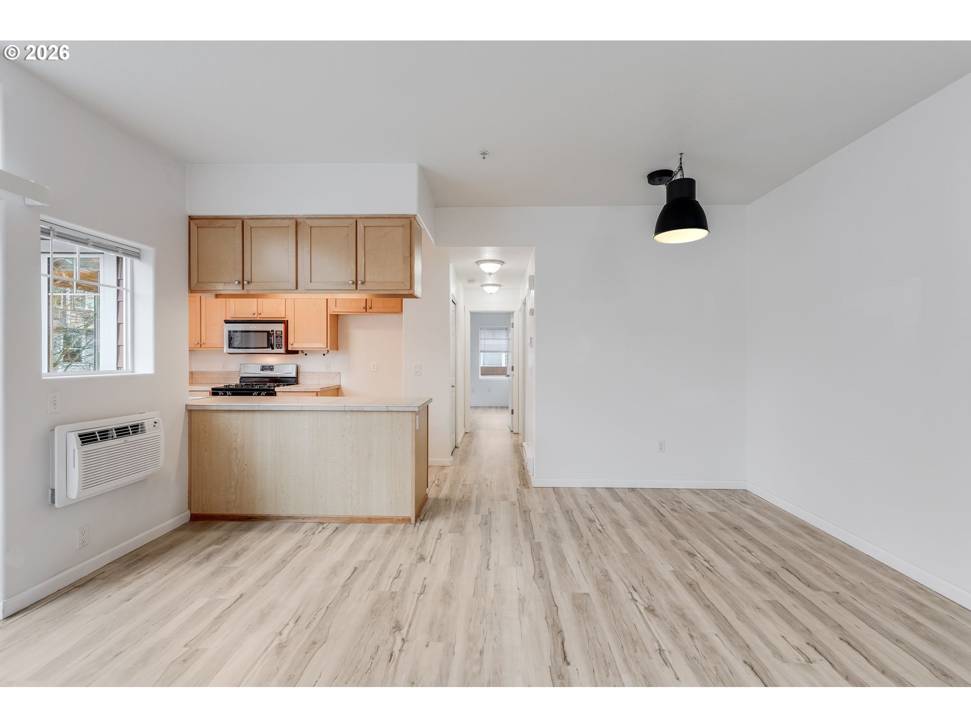 10857 SW CANTERBURY LN #202 Tigard, OR 97224